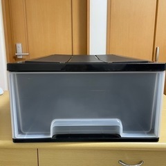 一段衣装ケース