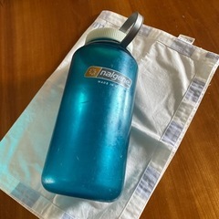 【値下げしました‼️】nalgene/ナルゲン カラーボトル（広...