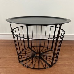 収納付リビングテーブル　IKEA gualöv