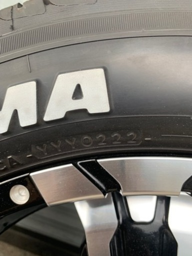 ハイエース　タイヤホイールセット　 MID ナイトロパワー クロスクロウ