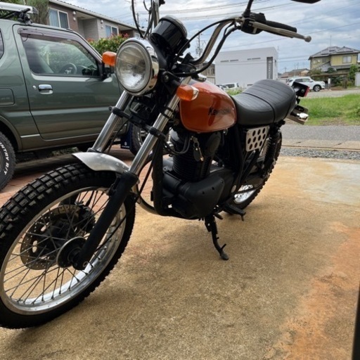 バイク Kawasaki 250tr
