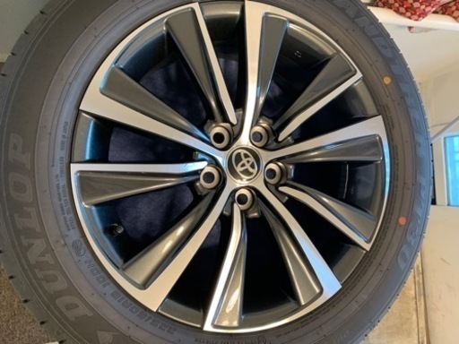 【新車外し】トヨタハリアー80系純正アルミホイールタイヤ225/60R18