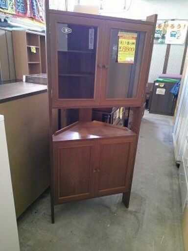 ID:G20054426　三角コーナー飾り棚　※ヒビ有