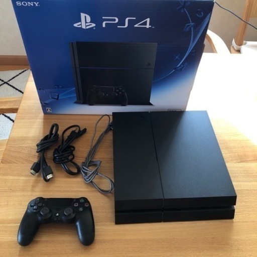 PlayStation®4 ジェット・ブラック 500GB CUH-1200AB01