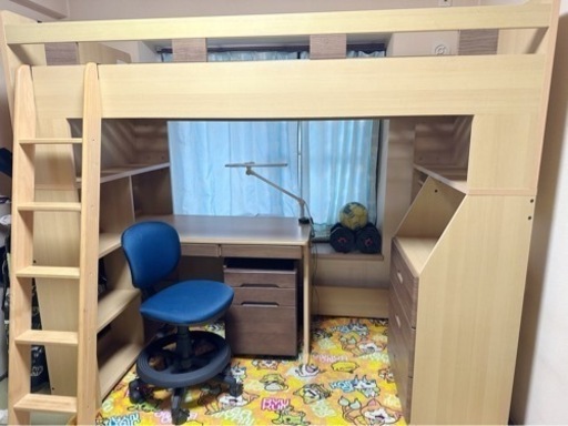 子供用勉強机付きロフトベッド