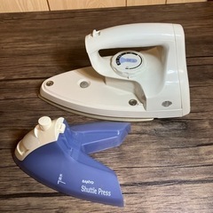 コードレススチームアイロン　A-LA1の画像