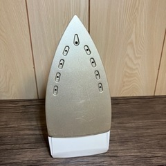 コードレススチームアイロン　A-LA1の画像