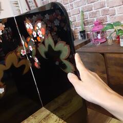 決まりました！最終価格です(σ*´∀｀)屏風　黒　桜

カフェ　モダン　古民家のインテリアに☆
の画像