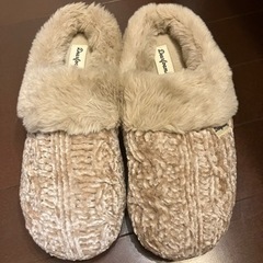 モコモコサンダル24.5〜25の画像