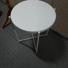 テーブルの画像