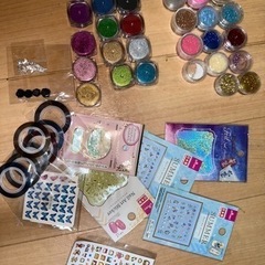 ネイルパーツまとめ売りの画像