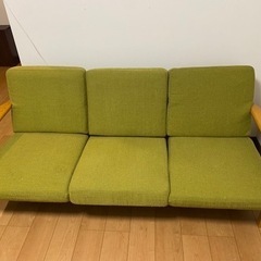 UNICO 3人掛けソファ（値引き可能です！）の画像