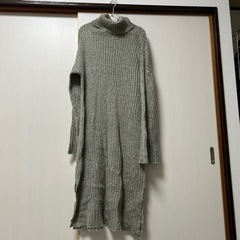 ユルめ　ニットワンピース　GRL