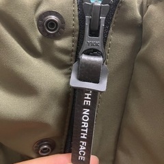 【正規品・美品】メンズ ノースフェイス ダウン マクマードパーカ カーキ Lサイズの画像