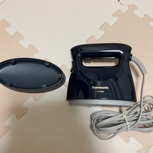 【新品未使用品】Panasonic スチームアイロン　NI-FS540