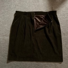 スエード風タイトスカート（19号）の画像