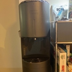 ウォーターサーバー　フレシャス　DEWO ブラック