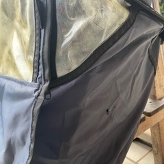 フロントチャイルドシート【hydee ii 】とレインカバー【norokka 旧型】の画像