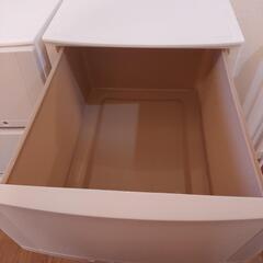 【引渡し進行中】福岡市　祇園駅　引取のみ　収納ボックス　キャスター付きの画像