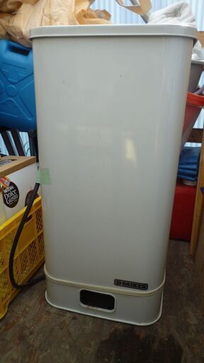 ★角型灯油タンク　DAIKEN　90ℓ　中古　★