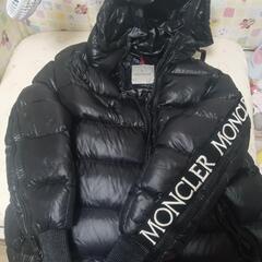 取引中!本日のみ!monclerダウンジャケット