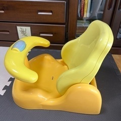 ベビーチェアの画像