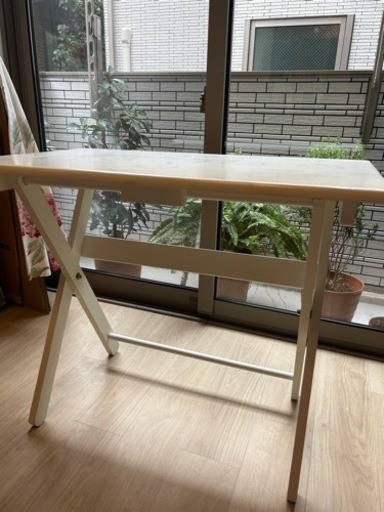 折りたたみ式机　ホワイト
