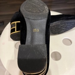 パンプス23.5の画像