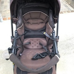 【差し上げます】Combiベビーカーの画像