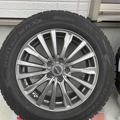 Dアルファード30系後期　スタッドレスタイヤ225/60R17