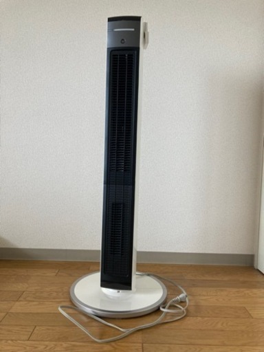 送風機能付ファンヒーター　KHF-1282