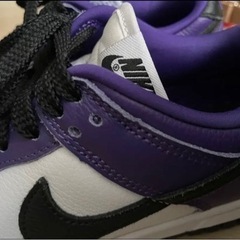 NIKE ウィメンズスニーカーの画像