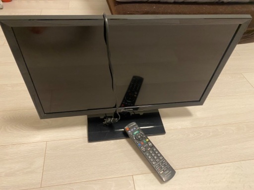 パナソニック　テレビ　24インチ