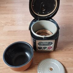炊飯器(不具合あり)