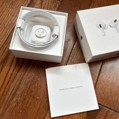 Apple AirPods Pro MWP22J/A  箱　などの画像