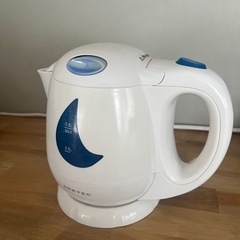 電気ケトル 0.8L