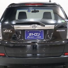 【燃費が良く荷物を多く載せられる車！！】　小回りも効くので運転もしやすいです。の画像