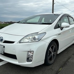 トヨタ　プリウス　32万円　車検5年12月末まで