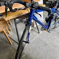 GIANT  CONTEND  ロードバイクの画像