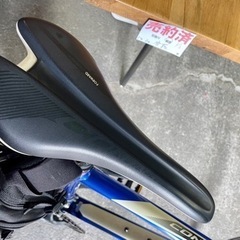 GIANT  CONTEND  ロードバイクの画像