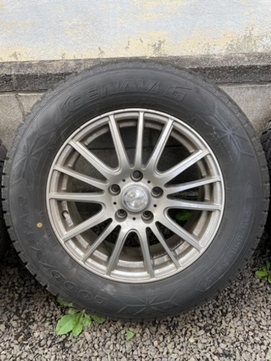 ※商談中※　【215/65R16】スタッドレスタイヤ&アルミセットです。