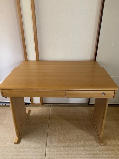コイズミ　学習机
