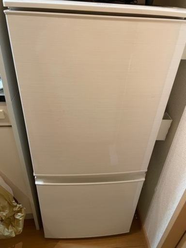 シャープ　冷蔵庫