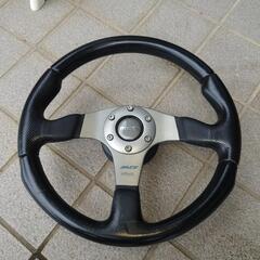 momo race ステアリング
