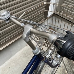 オートライト・シンプルママチャリ(27㌅)お引き取り用、個人配達致します。 27インチのママチャリです。LEDオートライト、内装3段ギア付です。