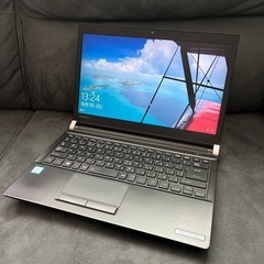 東芝 RX73 / JBE 軽量 / 13.3型/ Corei3 / RAM4GB/SSD500GB