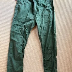 アーバンリサーチカーキパンツ