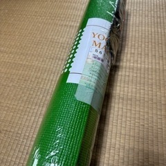 未使用品 ヨガマット トレーニング マット 厚さ1cm
