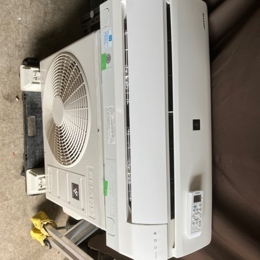 佐賀中古エアコンシャープ2019年2.2KW116番
