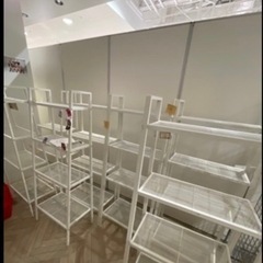＜無料＞マガジン白ラック（白山イオンモール店）